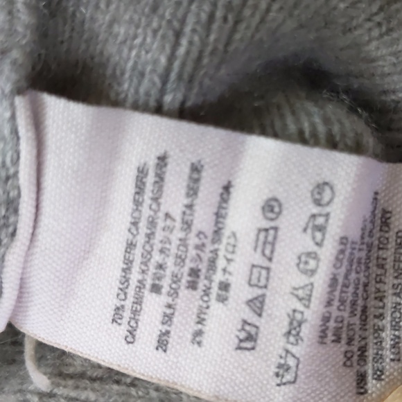 Grey Cashmere & silk dolman sweater - Picture 5 of 13